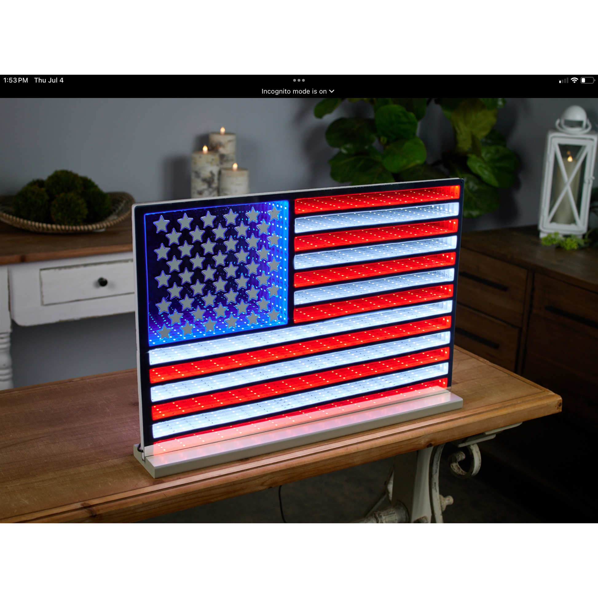 USA FLAG LED INFINITY LIGHTS SITTING ON TABLE